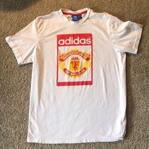 Adidas Manchester United Football Club tee shirt